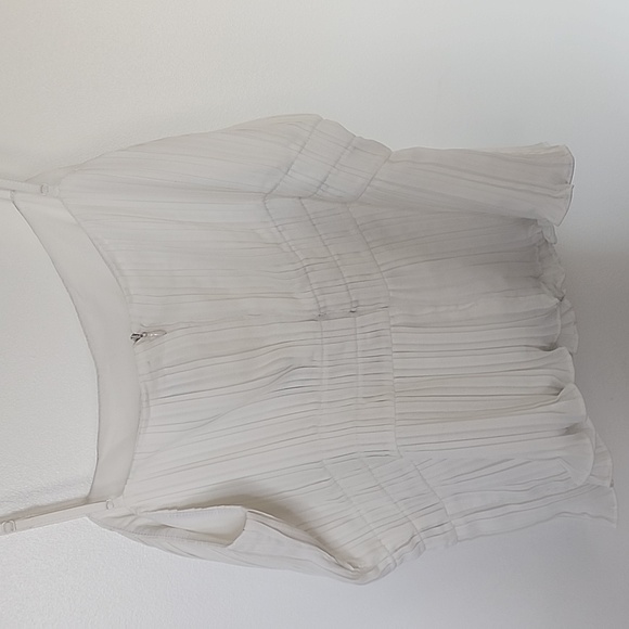 NWT Bebe white top size 12 - Picture 5 of 6